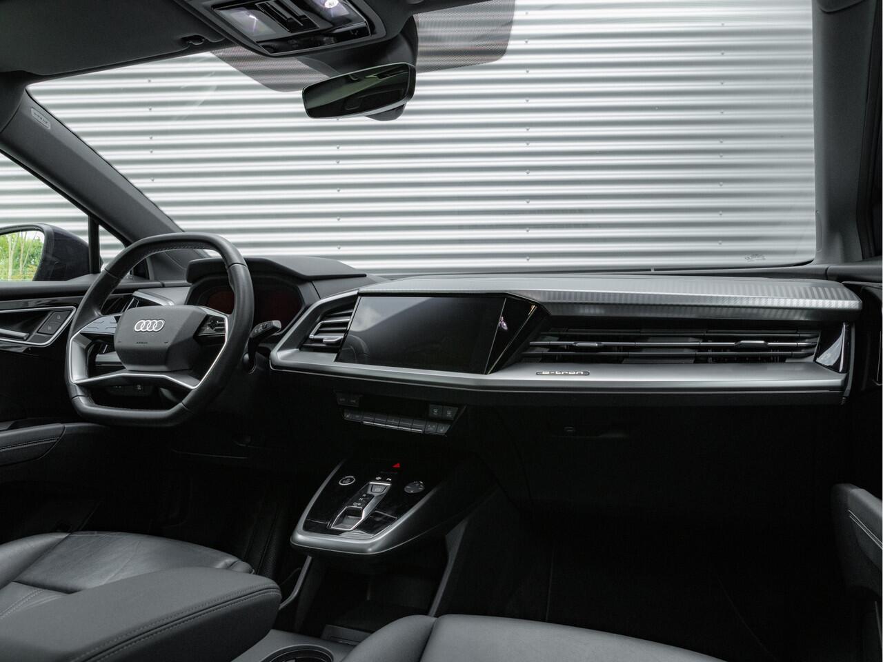 Audi Q4 Sportback e-tron 35 - Pano - Camera - Stoelverwarming - Leder - Keyless - Warmtepomp - 55 kWh