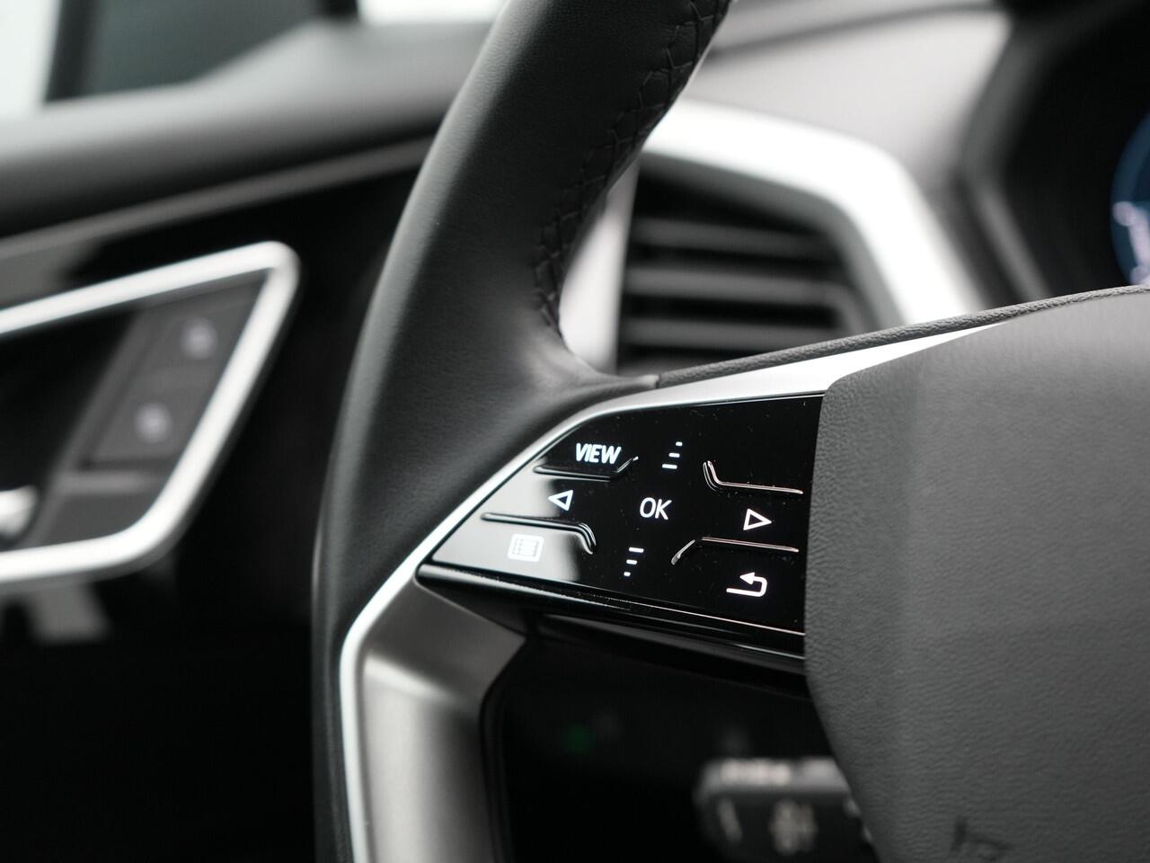 Audi Q4 Sportback E-Tron 35 Edition 55 kWh 170pk Dealer O.H INCL BTW | Adaptive Cruise | Camera | Verwarmde Stoelen | Virtual | Front Assist | Navigatie | DAB |