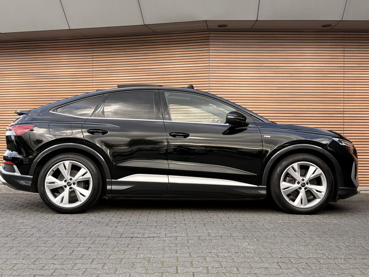 Audi Q4 Sportback e-tron 50 quattro S edition 77 kWh Elec. Stoelen+Geheugen / Panoramadak / Trekhaak / SOH 94%