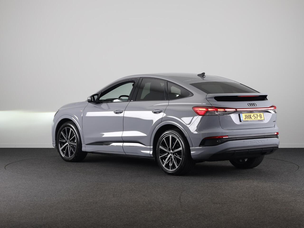 Audi Q4 Sportback e-tron 45 quattro S Edition Competition 82 kWh 286pk | Assistentiepakket plus | 20 inch lichtmetalen velgen | Lichtpakket plus |