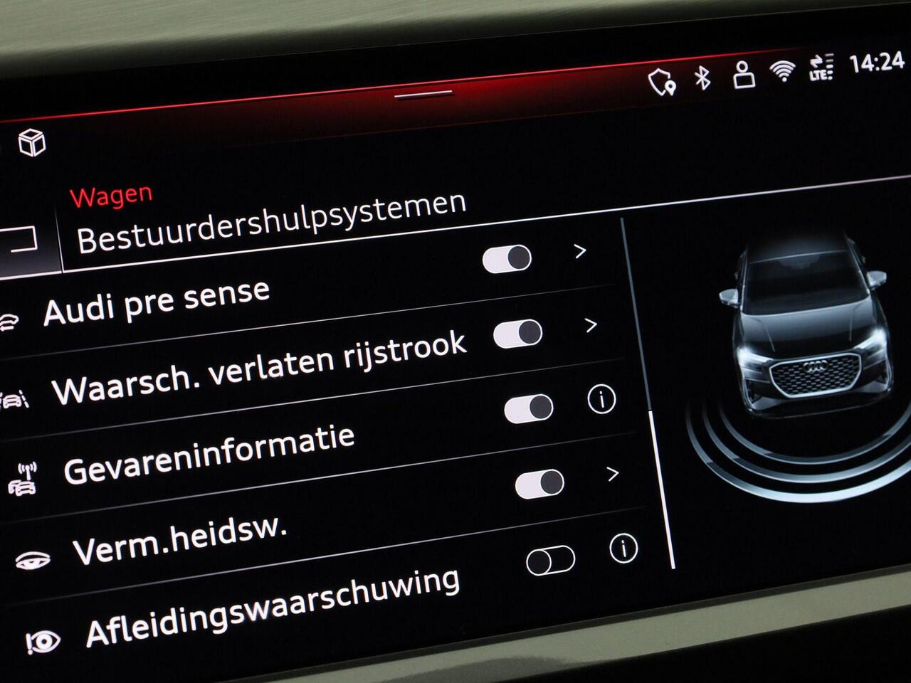 Audi Q4 Sportback e-tron 45 quattro S Edition 82 kWh Assistentiepakket plus · Bekleding Leder/stof · 21 inch LM velgen