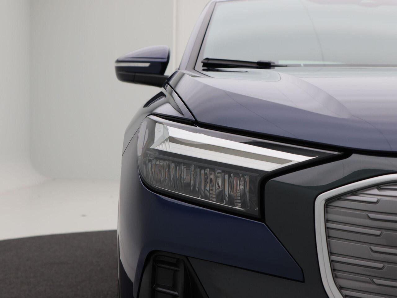 Audi Q4 Sportback e-tron 40 77 kWh 204 Pk Automaat | Panoramadak | Volledig Leder | Virtual Cockpit | Elektrische Achterklep | LED | 19 Inch | 109.106 Km