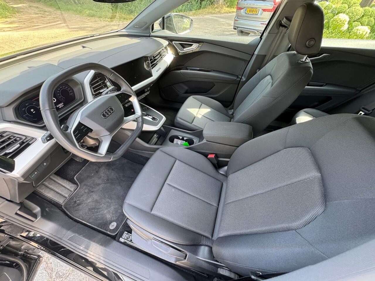 Audi Q4 35 Edition 55 kWh ecc,sonos,lmv,led,cruise,carplay,pdc