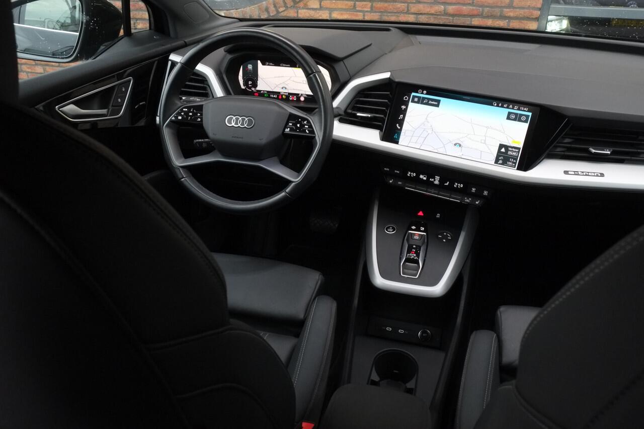 Audi Q4 e-tron 45 quattro 77 kWh Trekhaak, Leder, Sportstoelen, Achteruitrijcamera, Head-up display