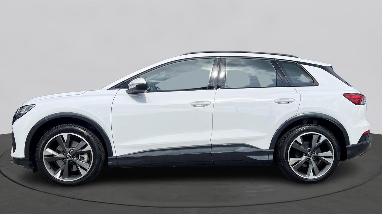 Audi Q4 e-tron 40 Advanced Edition 204Pk / Parkeerhulp V+A / Sfeerverlichting