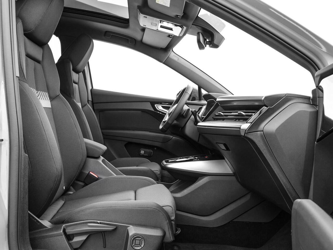 Audi Q4 e-tron 40 Advanced edition 204 PK · Assistentiepaket advanced · Glazen panoramadak · Comfortpakket