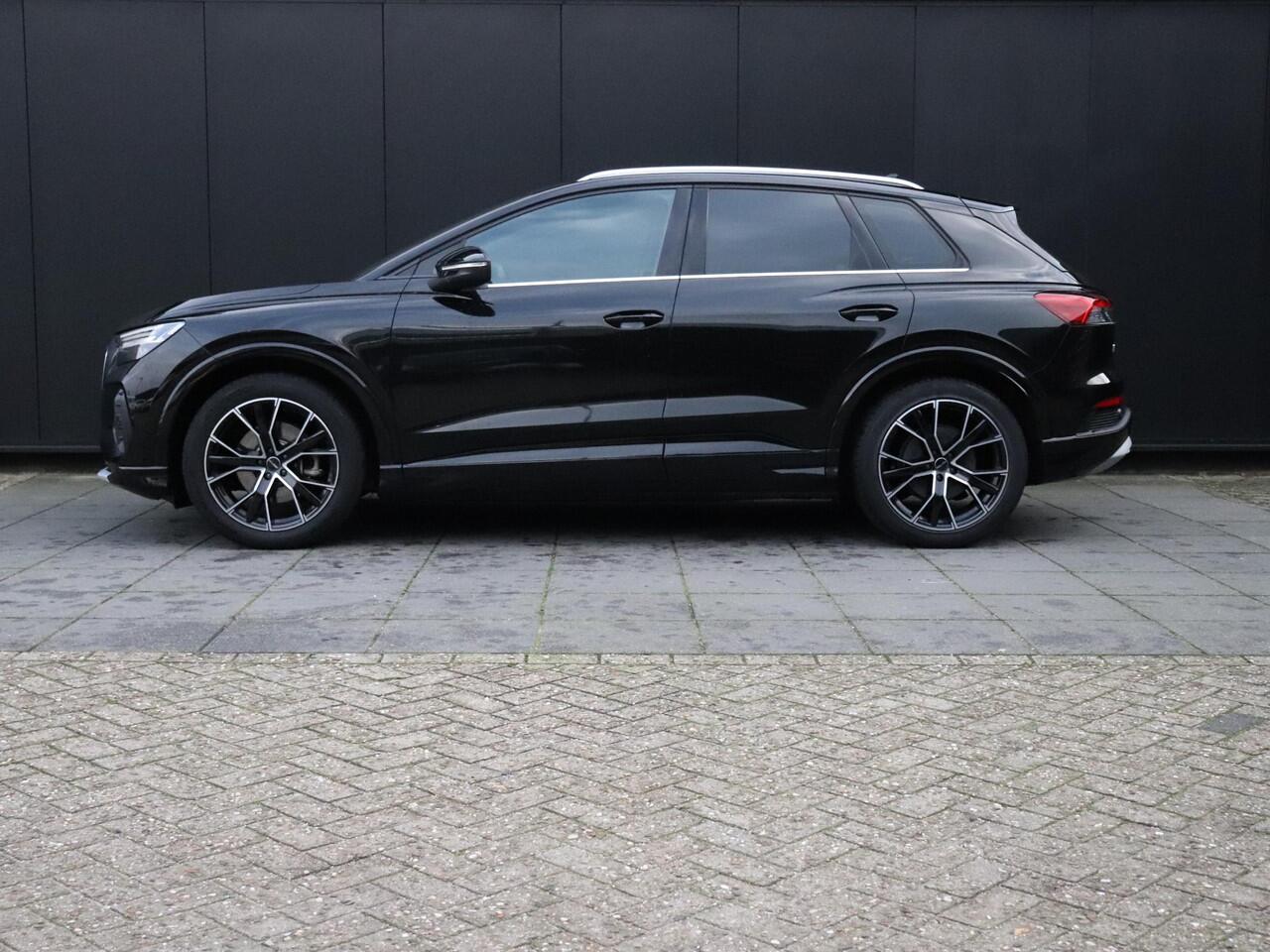 Audi Q4 e-tron 35 Launch edition Advanced Plus 55 kWh | S-LINE | SOH 92% | PANODAK | WARMTEPOMP | CAMERA | APPLE CARPLAY | STOELVERW. | NIEUWSTAAT |