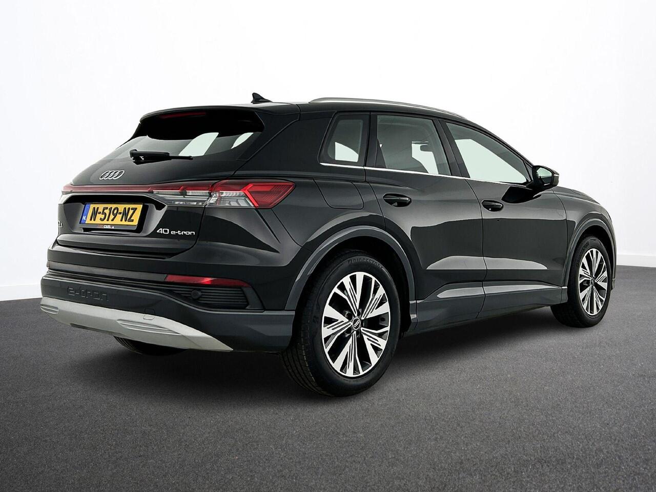 Audi Q4 e-tron 40 Launch edition Advanced 77 kWh Navigatie Apple Carplay/Android Auto Parkeersensoren Cruise Control Elektrische achterklep Ledverlichting Stoelverwarming Virtual Cockpit Climate Control Lichtmetalen velgen