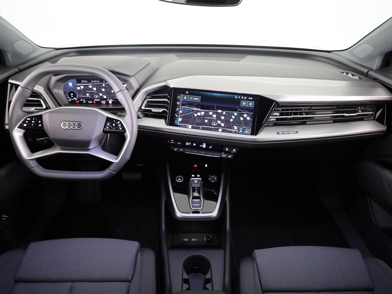 Audi Q4 e-tron 40 Advanced edition 63 kWh 204pk | Achteruitrijcamera | Assistentiepakket plus | Optiekpakket zwart plus | Privacy glas | Adaptive cruise control |