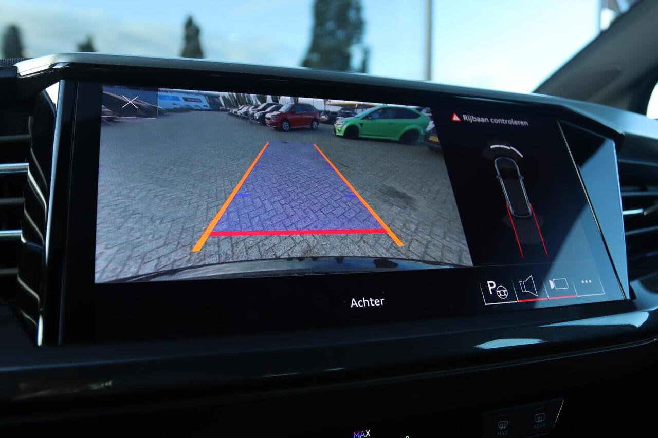 Audi Q4 e-tron 35 S EDITION 55 KWH S-LINE ORIG NL | ADAPT. CRUISE | CAMERA | VIRT. COCKPIT | CARPLAY | MATRIX