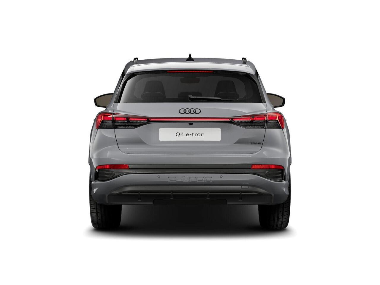 Audi Q4 e-tron 45 quattro S edition Competition 82 kWh 286pk | Assistentiepakket plus | Panoramadak | Optiek pakket zwart plus | Ambient verlichting | Dodehoek detectie | Privacy glas |