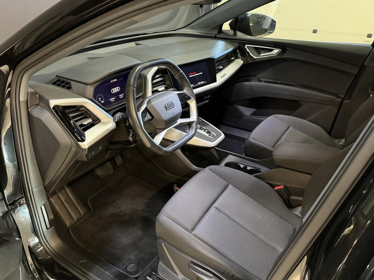 Audi Q4 e-tron 40 Edition 77 kWh | SoH 95% | Apple Carplay | Stoelverwarming | Adaptieve cruise | Navigatie