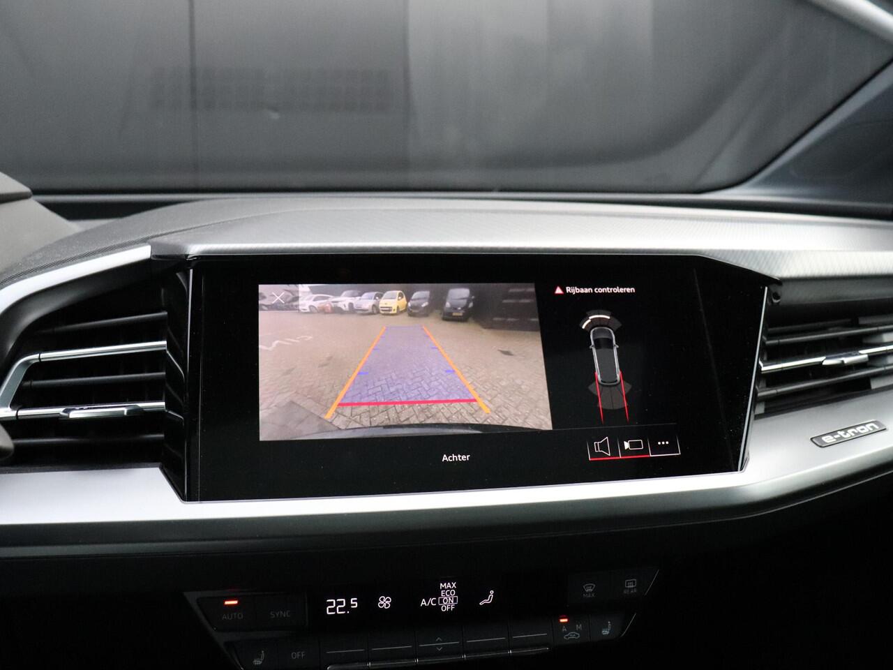 Audi Q4 e-tron 35 Launch edition Advanced Plus 55 kWh | S-LINE | SOH 92% | PANODAK | WARMTEPOMP | CAMERA | APPLE CARPLAY | STOELVERW. | NIEUWSTAAT |