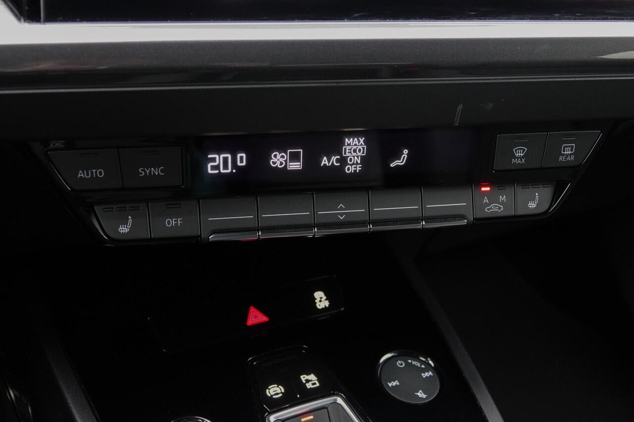 Audi Q4 e-tron 299Pk Aut. | 50 Quattro | Edition One | S-Line | Sportstoelen | Warmtepomp | Achteruitrijcamera | 21''