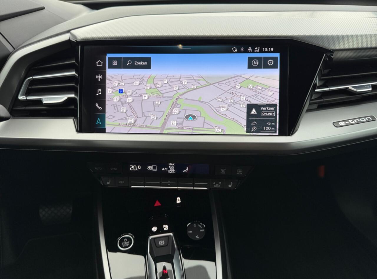 Audi Q4 e-tron 40 Advanced | PDC voor + achter | camera | SCM-alarm | 1e eigena