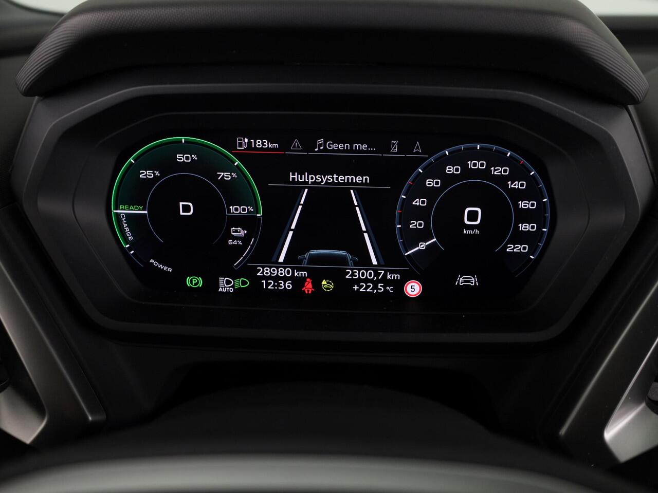 Audi Q4 e-tron 35 Launch edition Advanced 55 kWh 170pk | SOH 94% | Matrix Led | Warmtepomp | Stoelverwarming | Parkeersensoren voor en achter