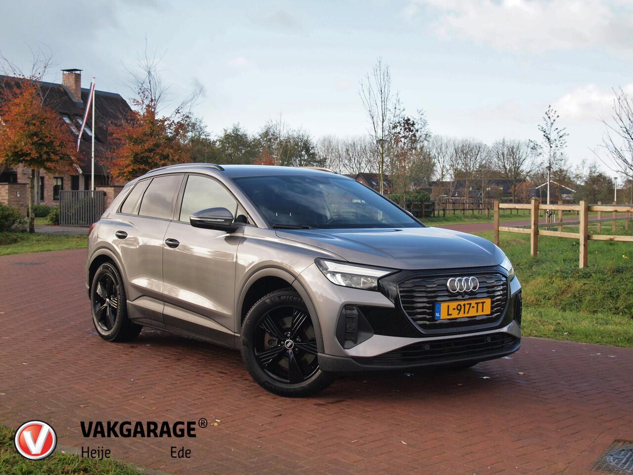 Audi Q4 e-tron 40 Launch edition 77 kWh | Camera | Waterpomp | | Trekhaak | Black Optic | NL-Auto |