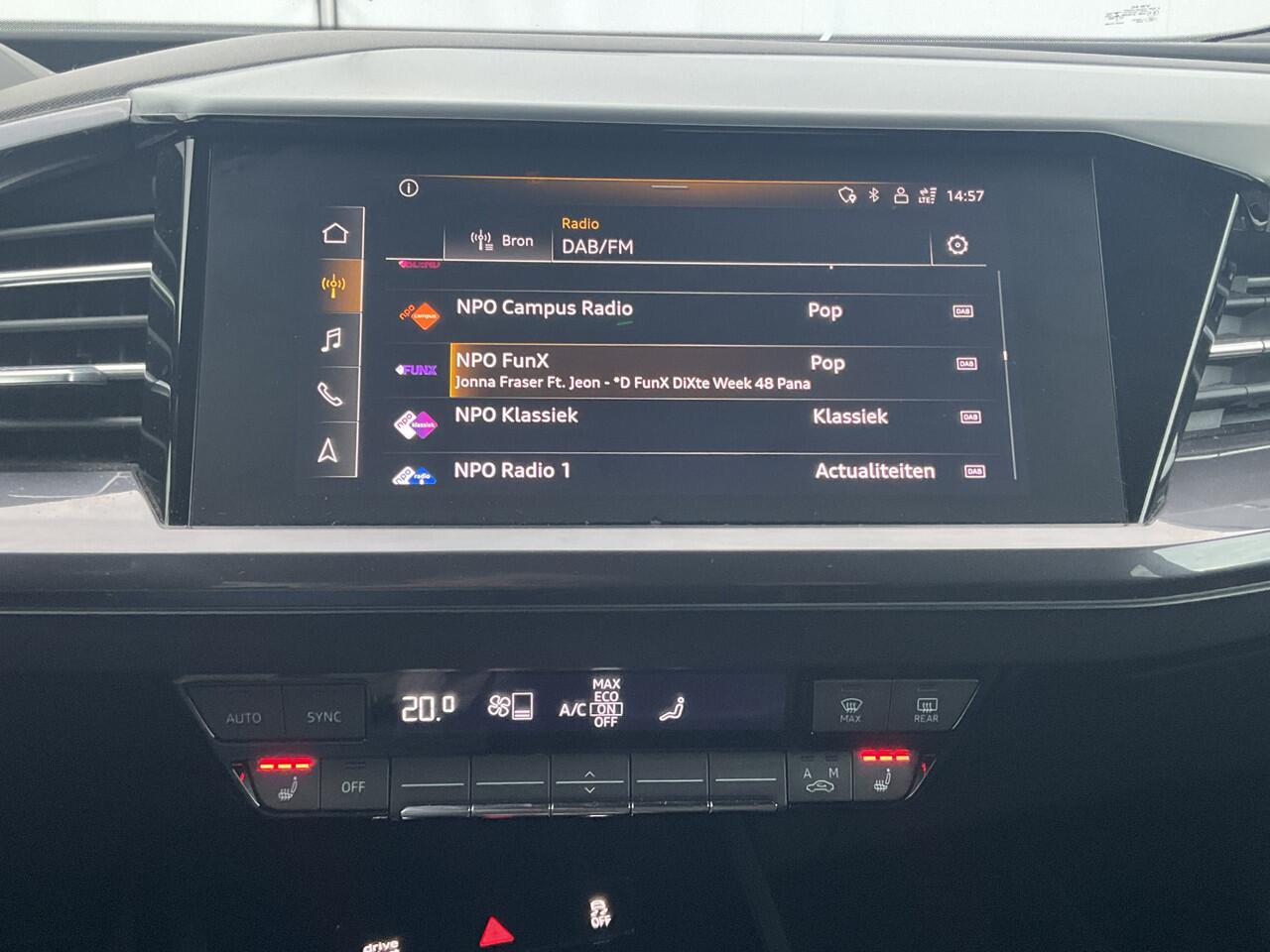 Audi Q4 e-tron 50 quattro Launch edition S Line Competition 77 kWh 1Eig Warmtepomp Sonos Camera Leer NL-Auto Uitstraling!