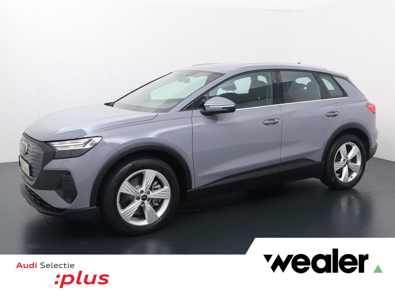 Audi Q4 e-tron 40 Edition 77 kWh | 204 PK | Gratis onderhoud t/m 3 aug. 2030 | SoH 95% | Matrix LED koplampen | Adaptieve Cruise control | Voorstoelen verwarmd |