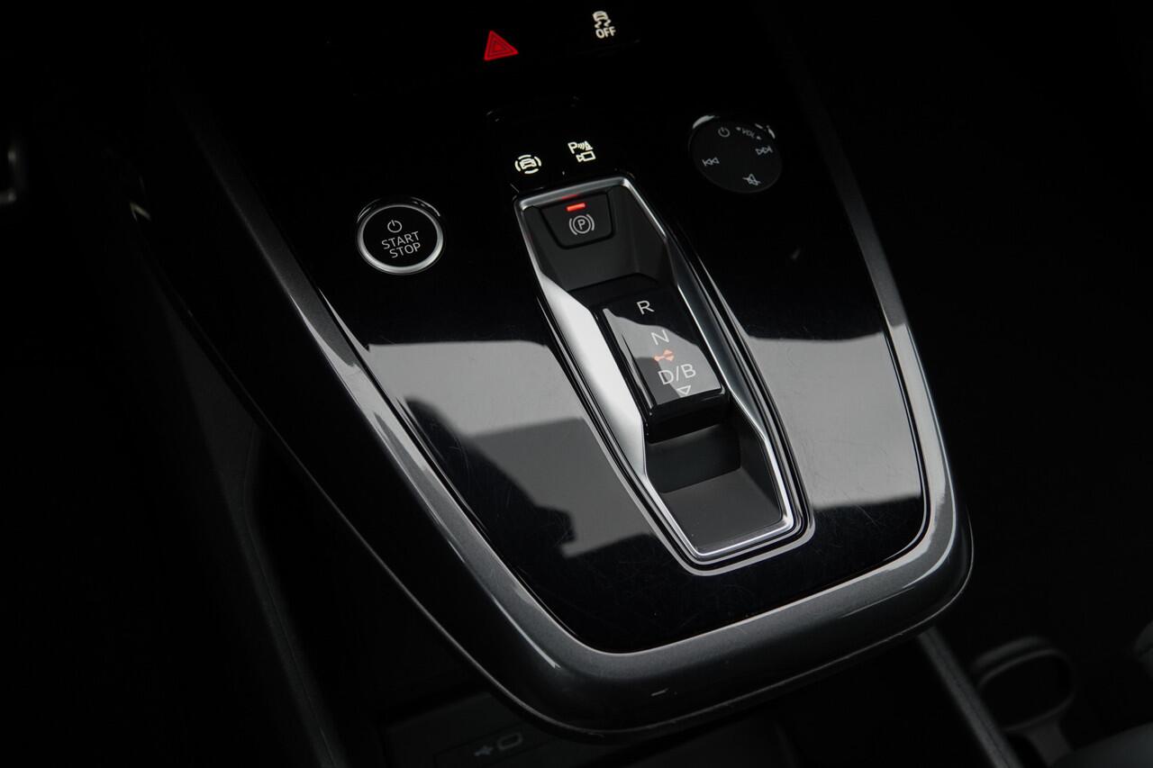 Audi Q4 e-tron 299Pk Aut. | 50 Quattro | Edition One | S-Line | Sportstoelen | Warmtepomp | Achteruitrijcamera | 21''