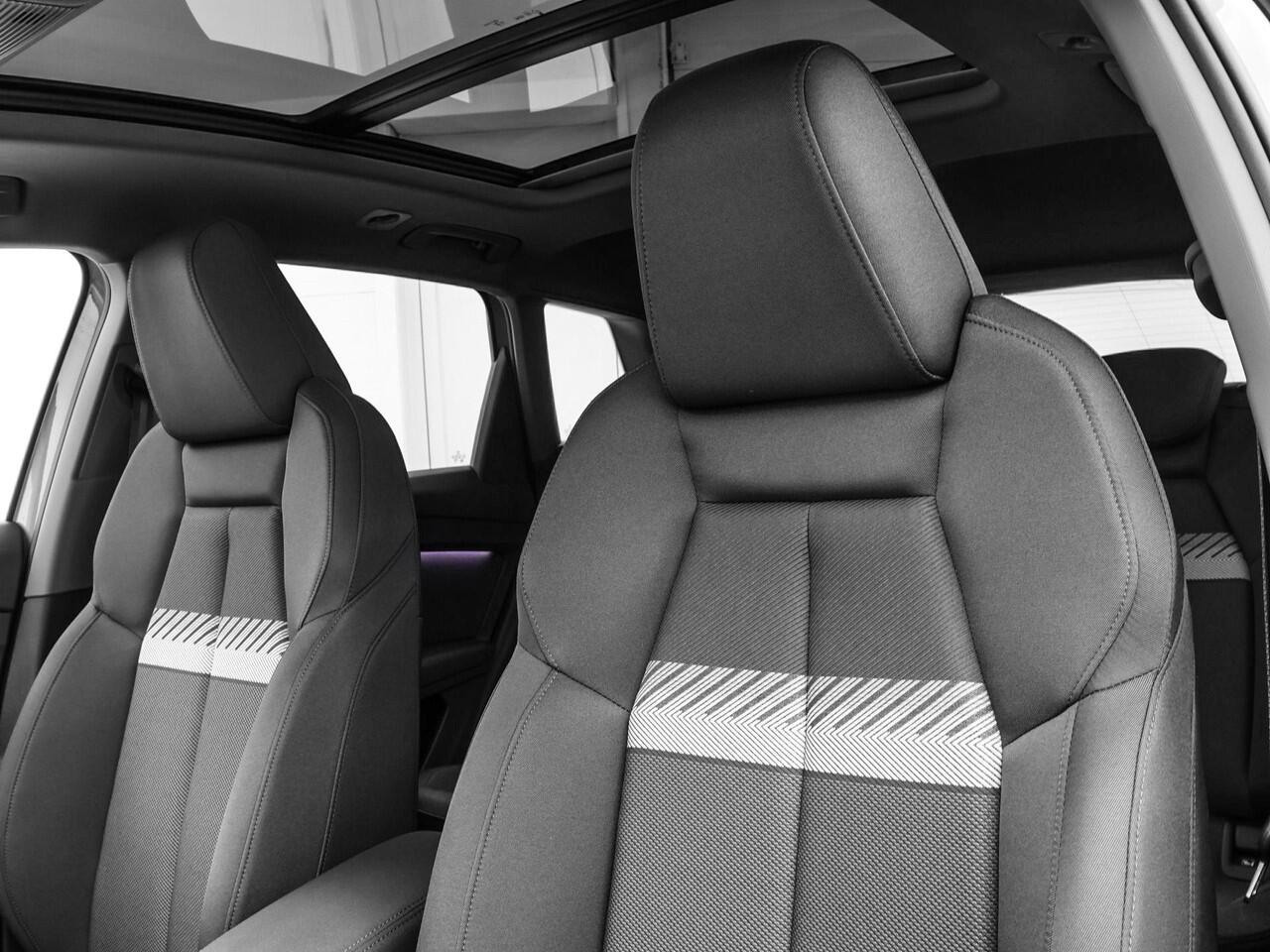 Audi Q4 e-tron 40 Advanced edition 204 PK · Assistentiepaket advanced · Glazen panoramadak · Comfortpakket