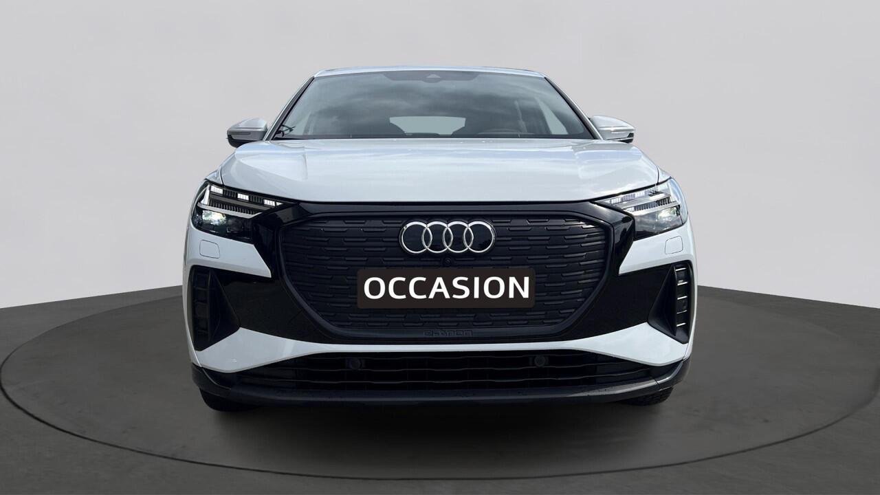 Audi Q4 e-tron 40 Advanced Edition 204Pk / Parkeerhulp V+A / Sfeerverlichting