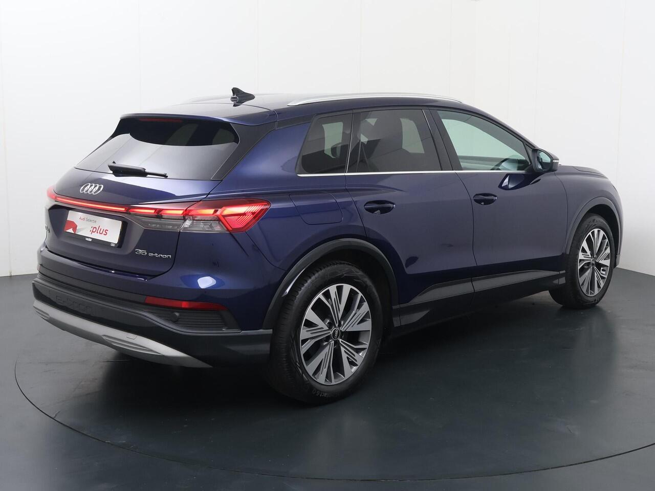 Audi Q4 e-tron 35 Launch edition Advanced 55 kWh | 170 PK | SoH 100% | Matrix LED koplampen | Voorstoelen verwarmd | Cruise control | Navigatiesysteem |