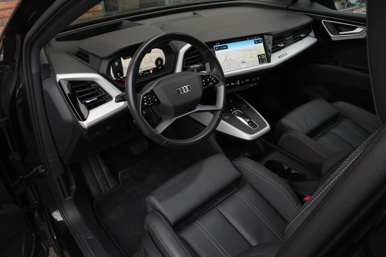 Audi Q4 e-tron 45 quattro 77 kWh Trekhaak, Leder, Sportstoelen, Achteruitrijcamera, Head-up display