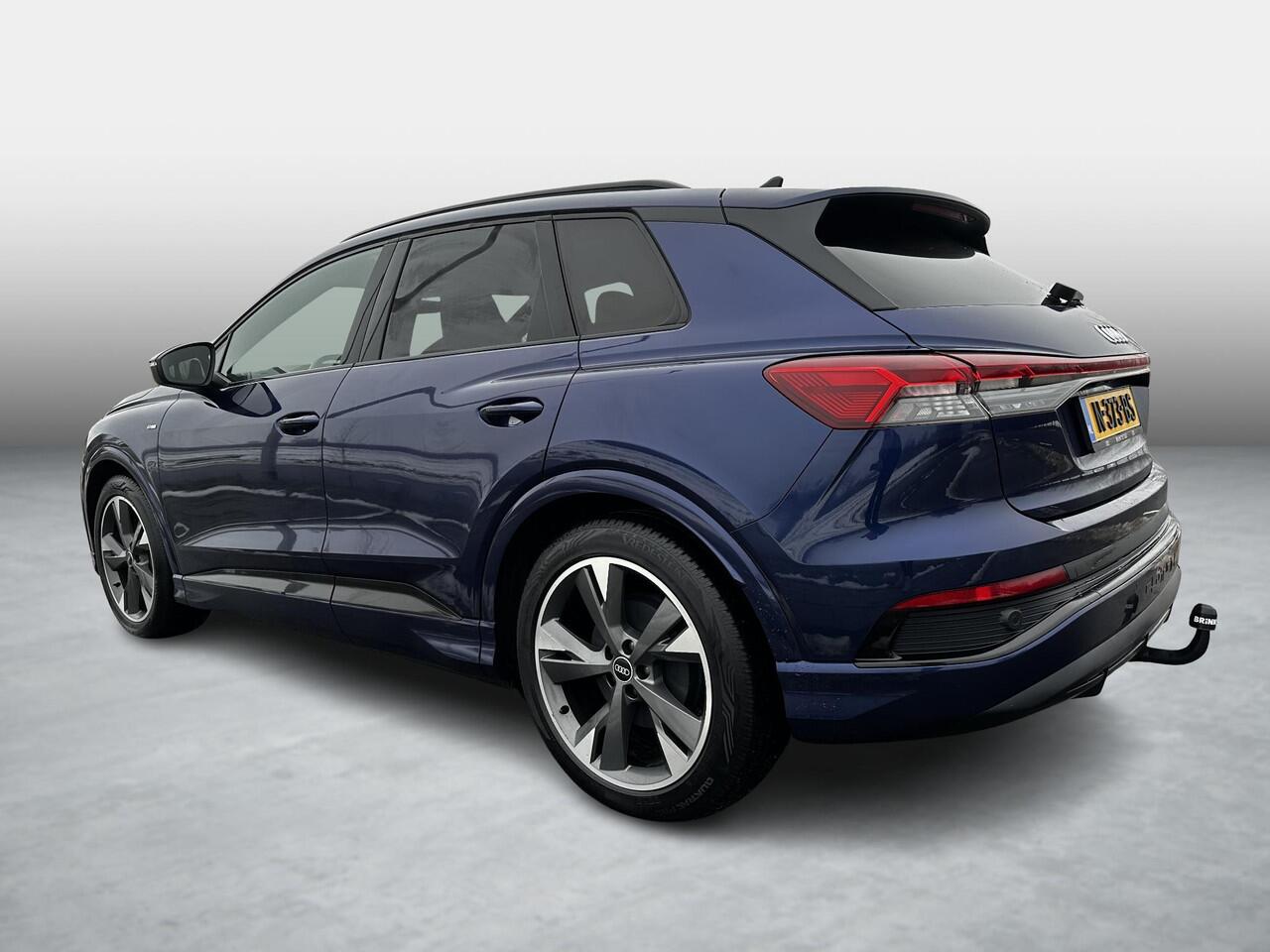 Audi Q4 e-tron 40 Launch edition S Competition 77 kWh | SoH 91% | WLTP 488km rijbereik | Trekhaak | Led | Voorverwarming | Stoelverwarming | Pano | Head-up display |