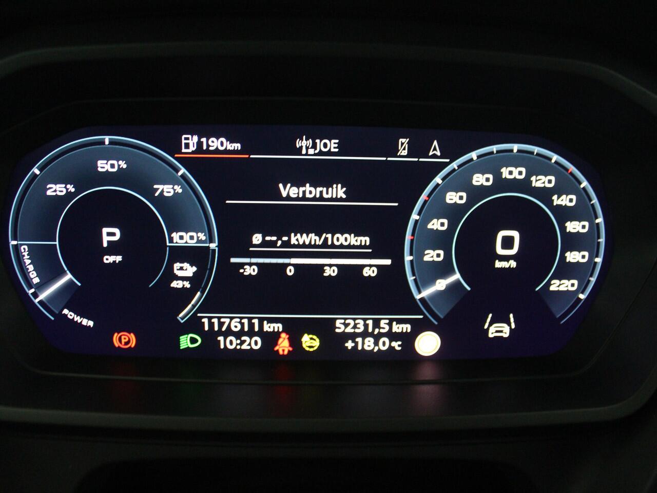 Audi Q4 e-tron 40 Launch edition Advanced Plus 77 kWh | SoH 94 % | Sport onderstel | Getint glas | Leder |*