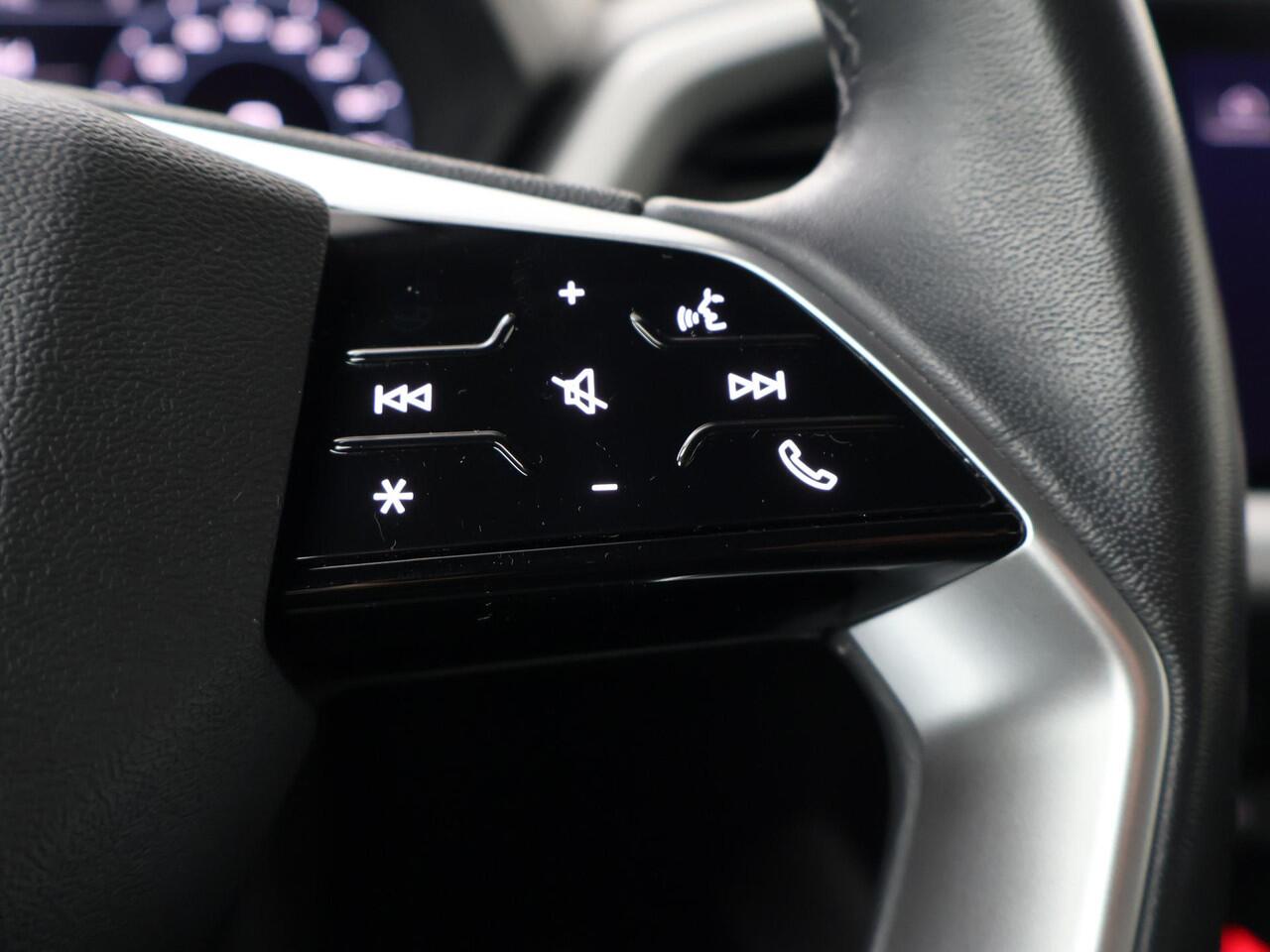 Audi Q4 e-tron 40 Edition 77 kWh | 204 PK | Gratis onderhoud t/m 28 apr. 2030 | SoH 95% | Adaptieve Cruise Control | Climate Control | Voorstoelen Verwarmd | Sonos Premium Sound |