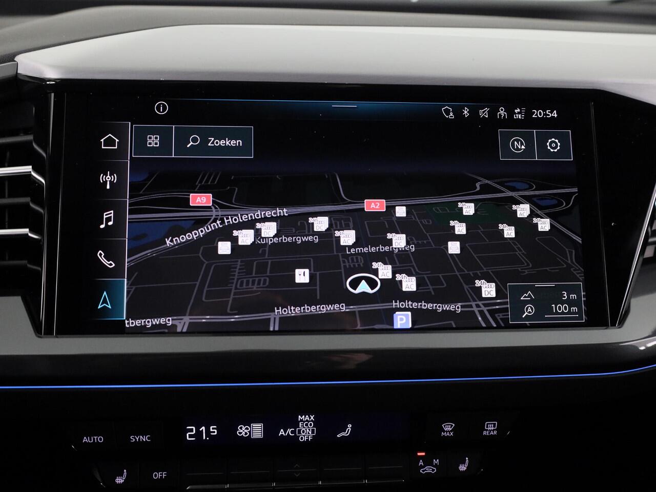 Audi Q4 e-tron 45 S edition Competition 82 kWh 286 pk | Assistentiepakket plus | Comfortpakket plus | Glazen panoramadak | Ambient lichtpakket |