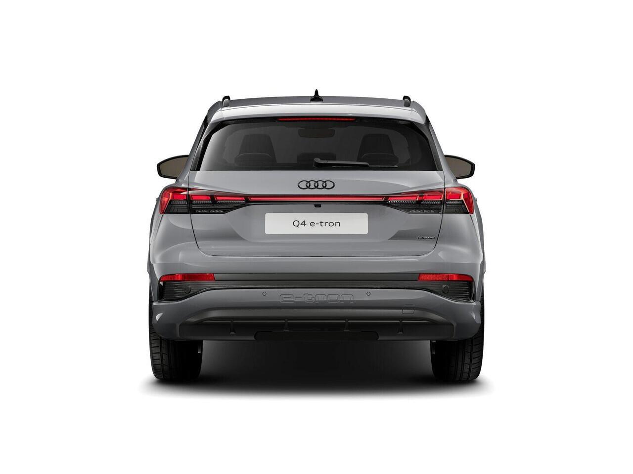 Audi Q4 e-tron 45 S edition Competition 82 kWh 286 pk | Assistentiepakket plus | Ambient lichtpakket | Optiekpakket zwart plus | Privacy glas |