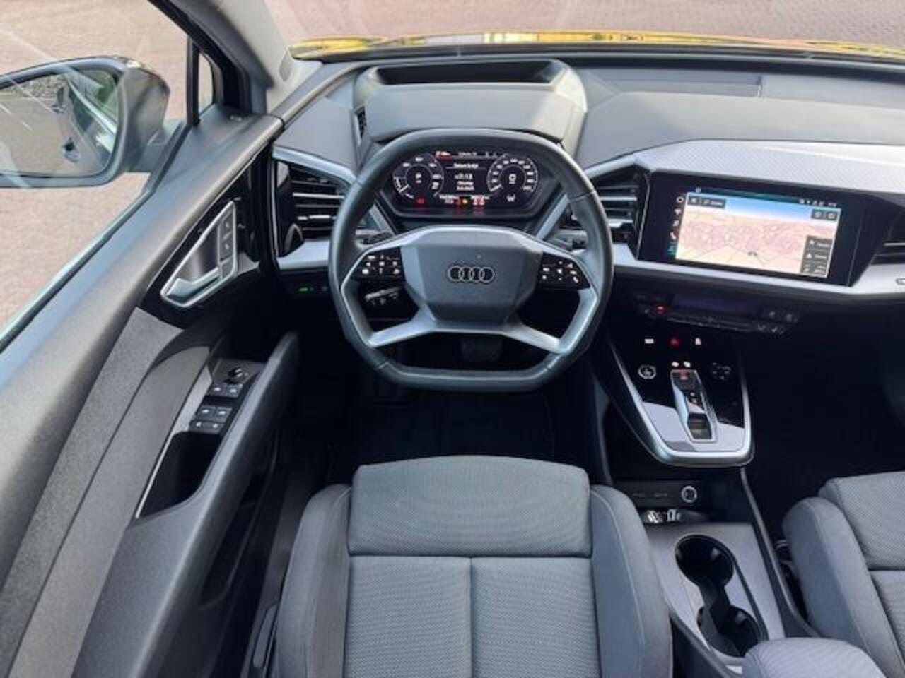 Audi Q4 e-tron 40 LAUNCH EDITION ADVANCED 77KWH CAM/HUP/ACARPLAY/