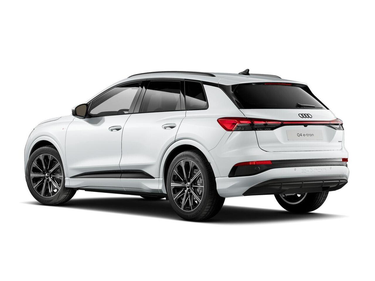 Audi Q4 e-tron 45 quattro S edition Competition 82 kWh 286pk | Assistentiepakket plus | Optiek pakket zwart plus | Ambient verlichting | Dodehoek detectie | Privacy glas |