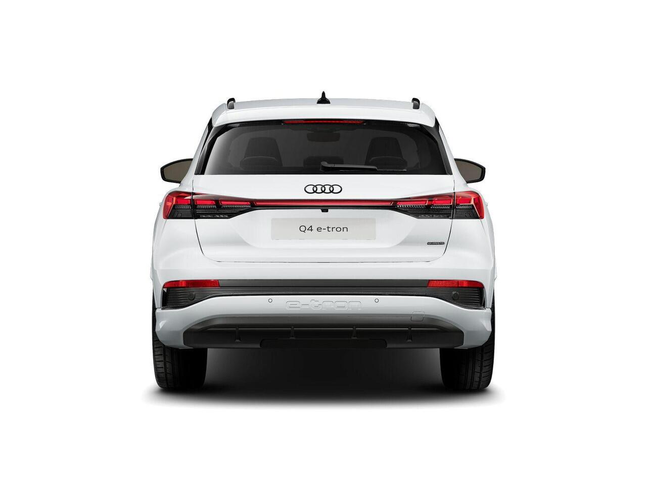 Audi Q4 e-tron 45 S edition Competition 82 kWh 286 pk | Assistentiepakket plus | Comfortpakket | Ambient lichtpakket | Optiekpakket zwart plus |