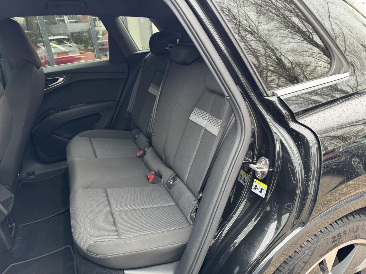 Audi Q4 e-tron 35 Launch Edition Advanced 55 kWh*Matrix-LED*Sonos*90%SOH*