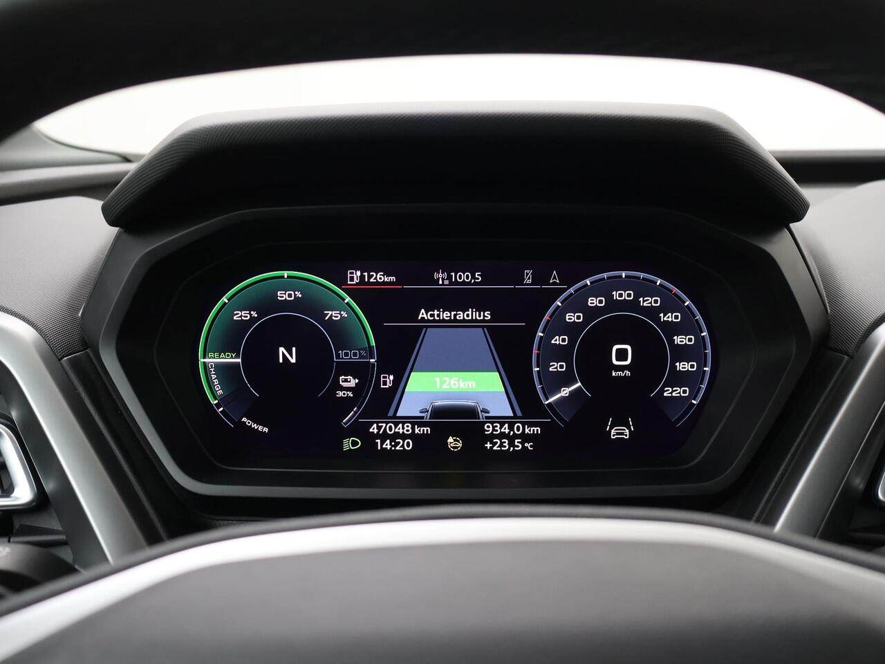 Audi Q4 e-tron 45 quattro Advanced edition 77 kWh | 265 PK | SoH 89% | Automaat | Multifunctioneel stuurwiel | Stoelverwarming | Adaptive Cruisecontrol |