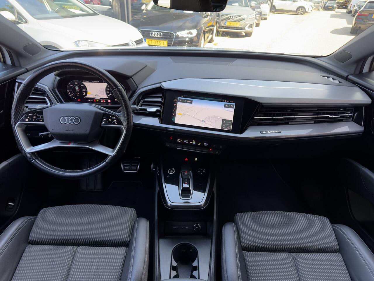 Audi Q4 e-tron 40 3x S-LINE 204Pk 77 kWh 89,6% SOH LEDER 20 INCHE-LMV CAMERA-360 DIGI-DASH NAVI LED PDC