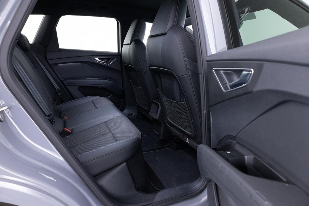 Audi Q4 e-tron 40 Launch edition S Competition 77 kWh | SOH 95% | Full LED | S-Line | NAVI | ECC | VELGEN