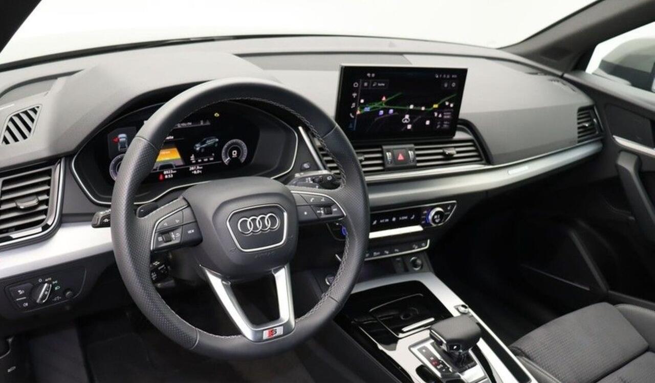 Audi Q5 50 TFSI e S Line ACC Trekhaak Sportstoelen 20 Inch Bang und Olufsen Audi Virtual Cockpit