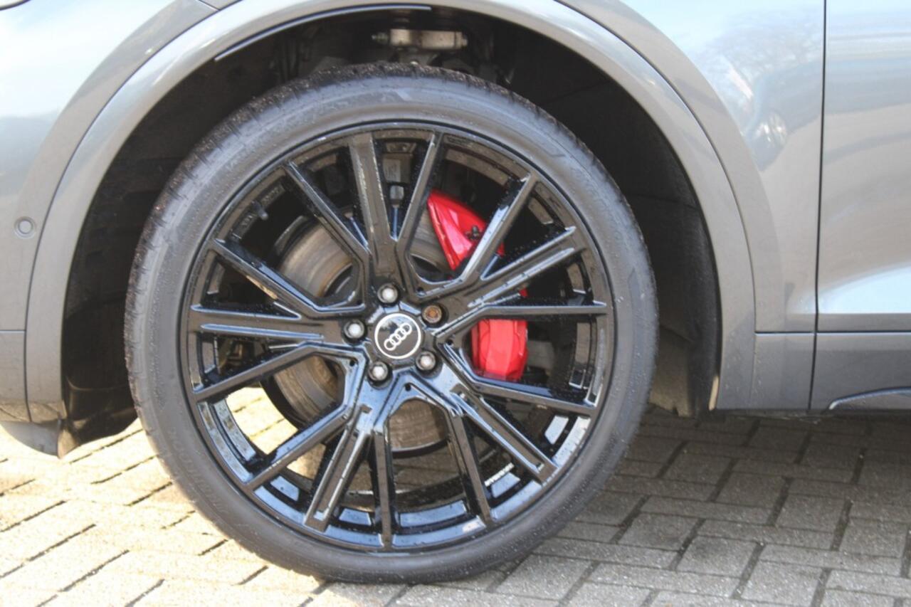 Audi Q5 55 TFSI e 367pk S-Line Black Line Quattro Matrix Luchtv. HUD trekh. 21