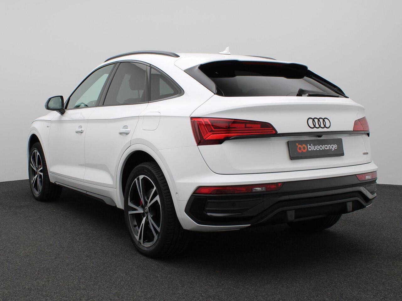 Audi Q5 Sportback 50 TFSI e S edition Competition 299PK S-Tronic SOH 96%, 360 gr. camera, dodehoek detectie, halfleder, Bang&Olufsen, side assist, comfort key, Matrix-LED, alarm, 20'' lichtmetaal, App-Connect