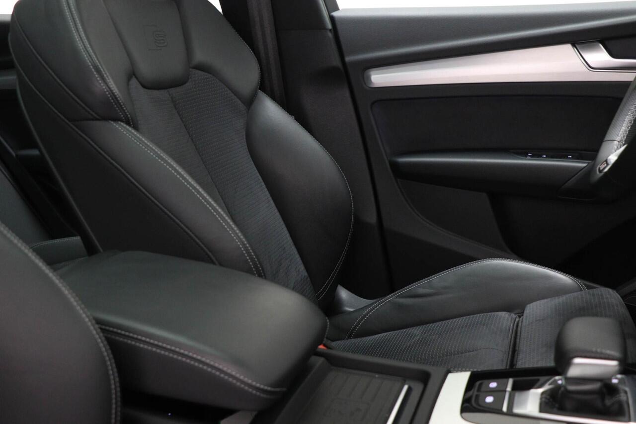 Audi Q5 50 TFSI e S edition | PANORAMADAK | B&O DAB | HALF LEDER | STUURVERWARMING | S-LINE |