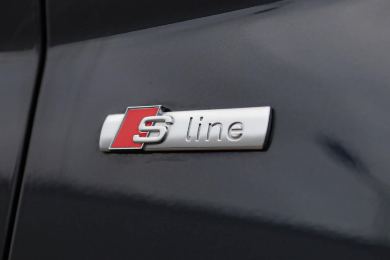 Audi Q5 55 TFSI e quattro S Line Pano l Keyless l Virtual