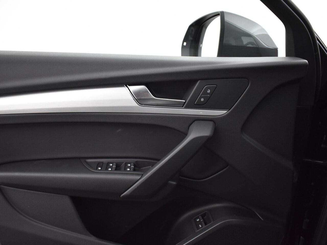 Audi Q5 Sportback 55 TFSIe 367pk S-tronic S edition Competition · Keyless · Camera · Elek. trekhaak · Elek. Achterklep · Apple/Android Car Play · 19'' Inch ·