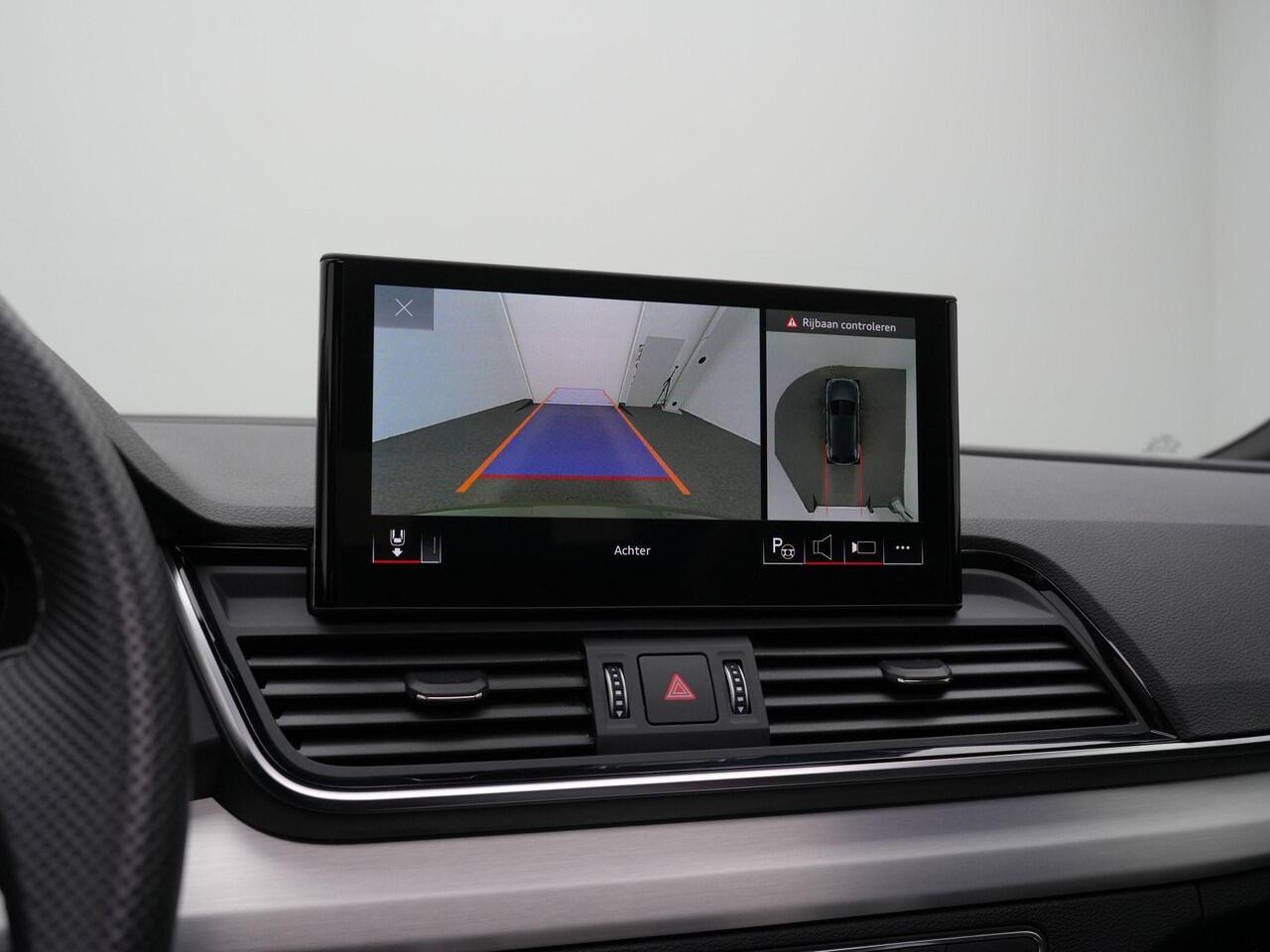 Audi Q5 50 TFSI e 299 pk S-Line | Panoramadak | Trekhaak | 360 camera | Elektr. verstelbare stoelen | Side Assist | Afgevlakt sportstuur