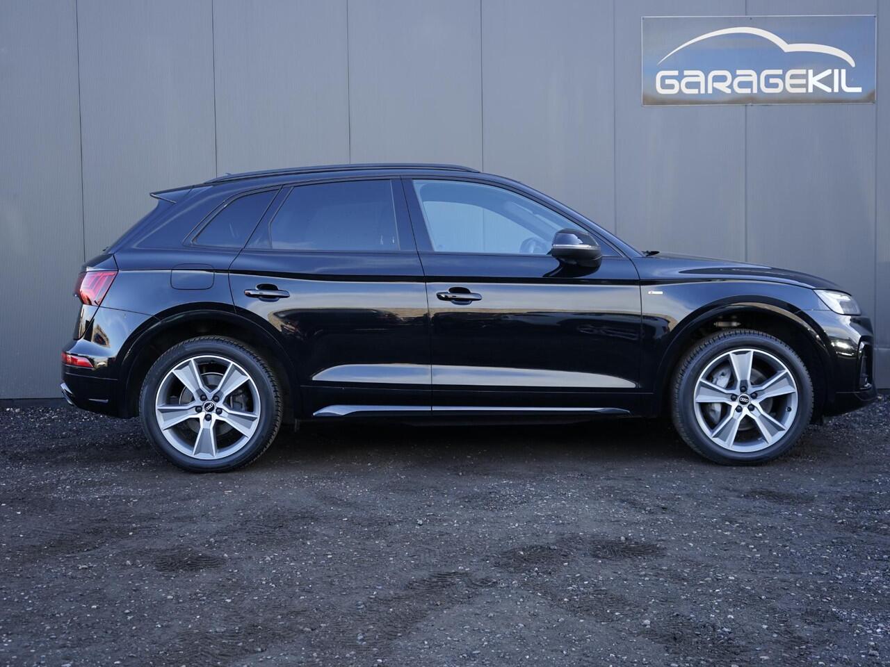 Audi Q5 50 TFSI e S line 1e Eig /Dealeronderh. / Hulppakket Tour / Hulppakket Stad / Elektr. Trekhaak / Zwart optiek / Ambianteverlichting