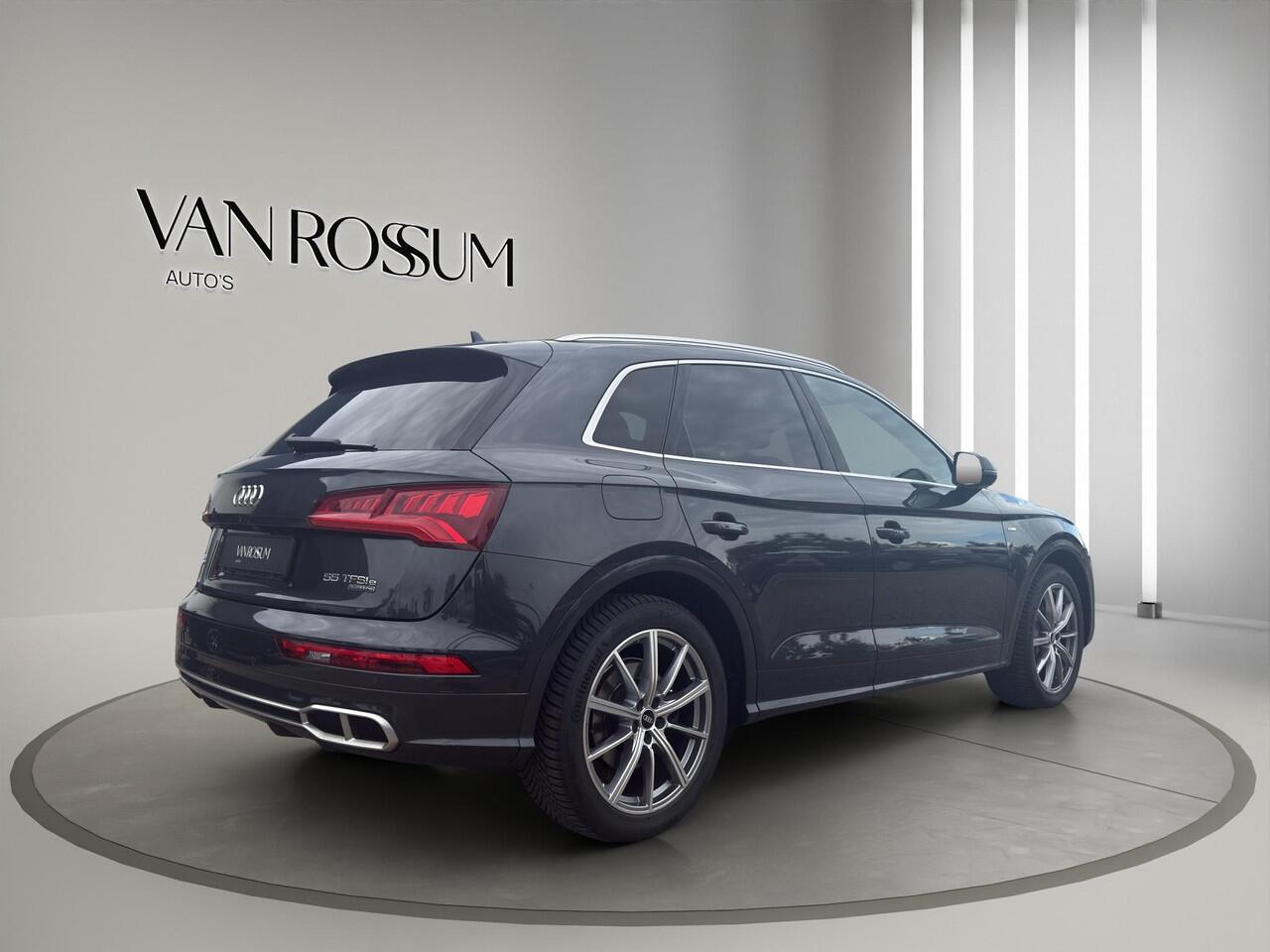 Audi Q5 55 TFSI e quattro Competition S-Line | Luchtvering | Head-Up | 20"| Massage | Panoramadak |