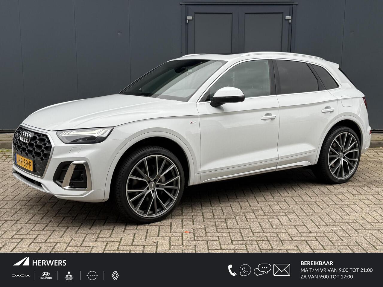 Audi Q5 55 TFSI e Quattro S line 367pk / SOH 100% / S-Line / 22" velgen / Panoramadak / Wegklapbare Trekhaak (2.000 trekgewicht) / Android Auto / Apple Carplay /